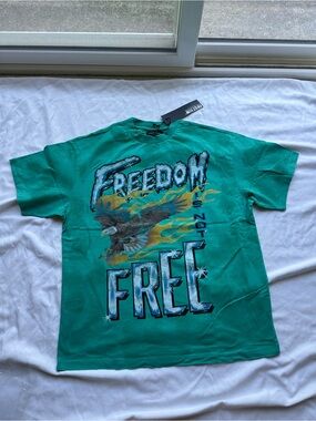 First Row Graphic 'Freedom' Eagle Tee in Teal